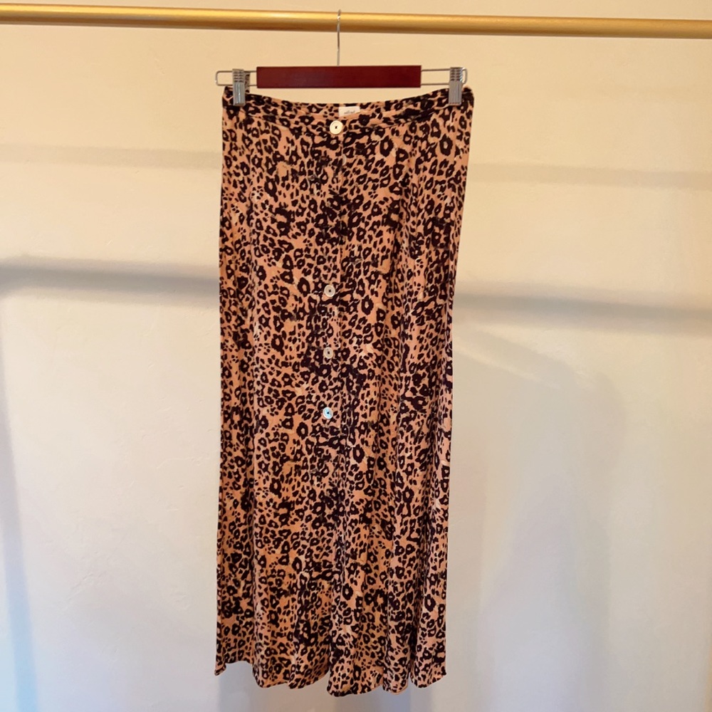 Aritzia Skrit